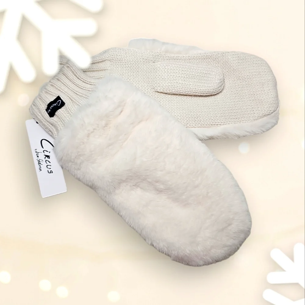 Circus x Sam Edelman Mittens one size